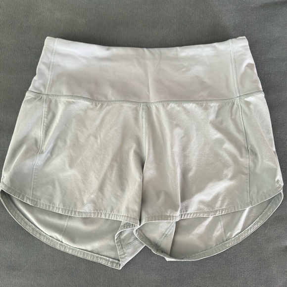 Lululemon 💠 Speed-Up High Rise 4” 💠 - Picture 1 of 2